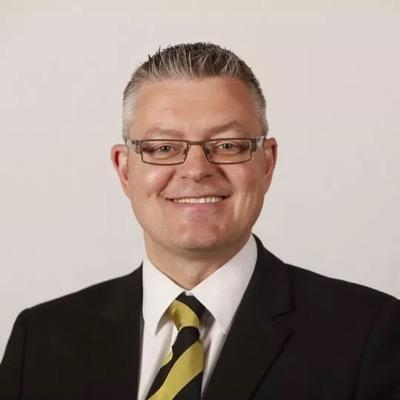 Portrait of Stuart McMillan